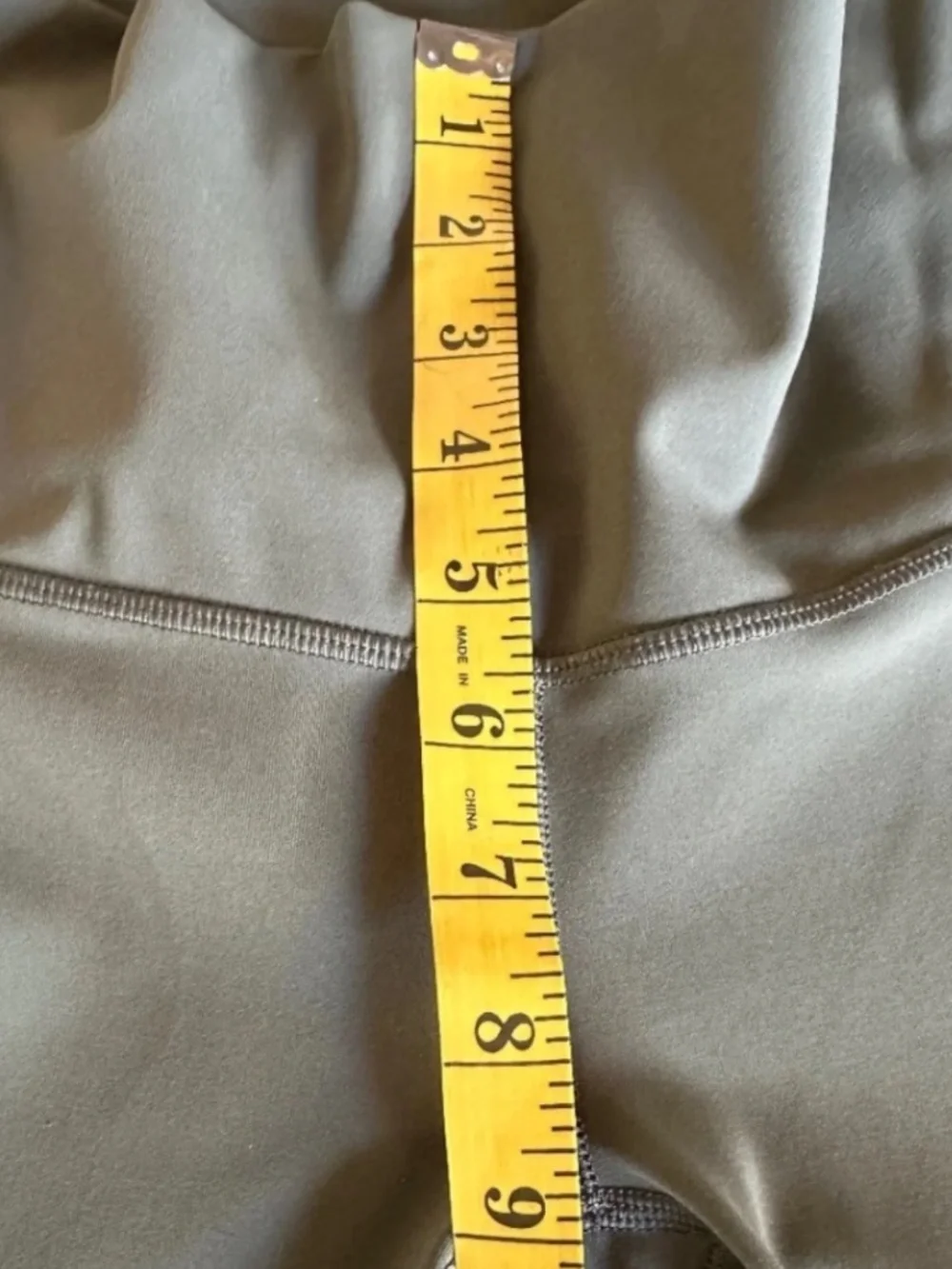 Lululemon Minimalist Crop Leggings Fatigue Green Size 6